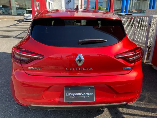 ルーテシア E-テックフルハイブリッド ワンオーナー LEDヘッドライト メーカー保証継承 ルノーカード アップルカープレイ Bluetooth(6枚目)