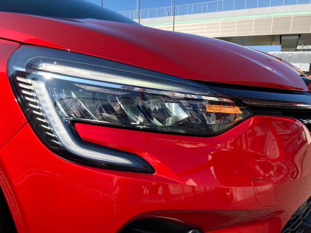 ルーテシア E-テックフルハイブリッド ワンオーナー LEDヘッドライト メーカー保証継承 ルノーカード アップルカープレイ Bluetooth(14枚目)