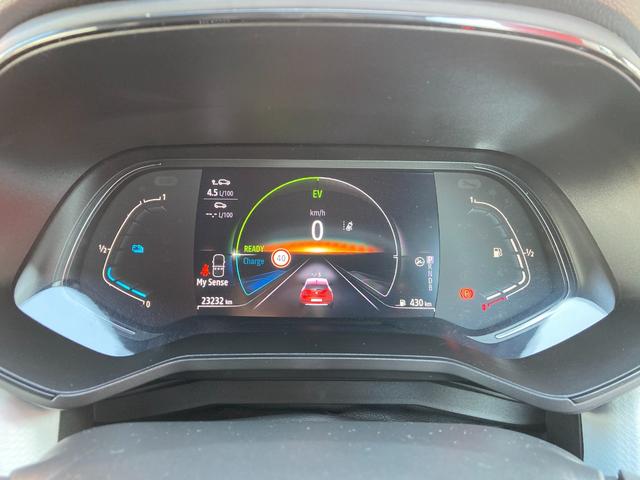 ルーテシア E-テックフルハイブリッド ワンオーナー LEDヘッドライト メーカー保証継承 ルノーカード アップルカープレイ Bluetooth(19枚目)