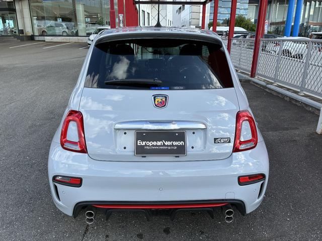 アバルト595 F595 レコードモンツァマフラー ETC ドラレコ Apple CarPlay(7枚目)