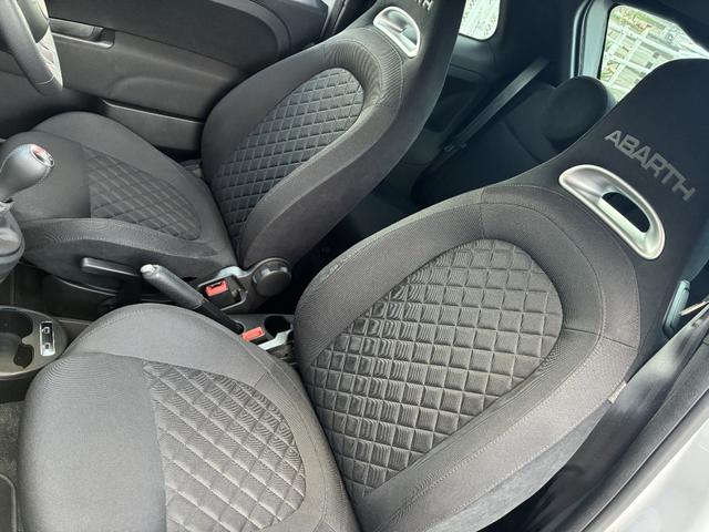 アバルト595 F595 レコードモンツァマフラー ETC ドラレコ Apple CarPlay(16枚目)