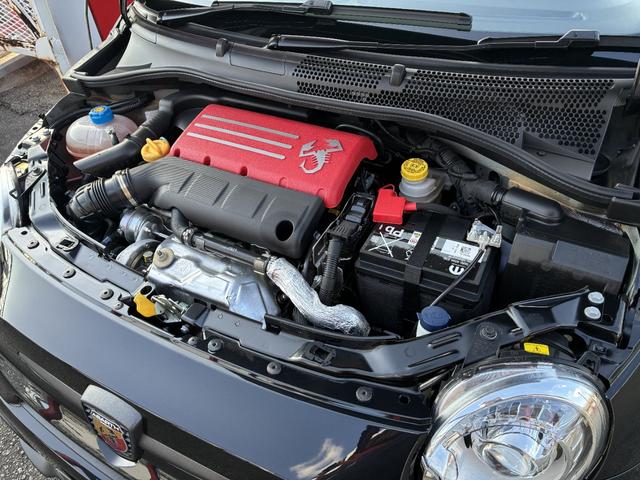 アバルト695C ツーリズモ レコードモンツァマフラー Beats製プレミアムサウンドシステム ETC カープレイ アルミホイール キーレスエントリー AT 盗難防止システム ABS ESC USB オートエアコン(19枚目)