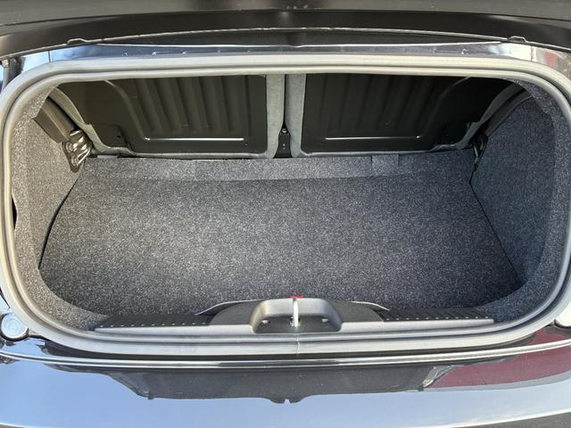 アバルト695C ツーリズモ レコードモンツァマフラー Beats製プレミアムサウンドシステム ETC カープレイ アルミホイール キーレスエントリー AT 盗難防止システム ABS ESC USB オートエアコン(36枚目)