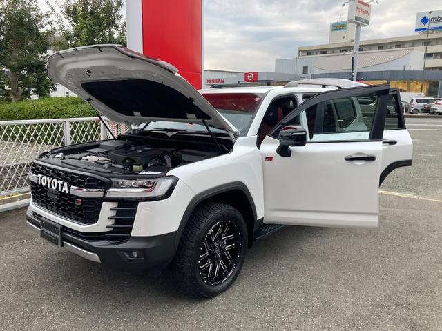 ランドクルーザー GRスポーツ 4WD 全周囲カメラ クリアランスソナー オートクルーズコントロール パワーシート 衝突被害軽減システム サンルーフ ナビ TV オートライト LEDヘッドランプ(26枚目)