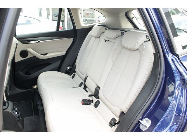 xDrive 18d xライン パノラマガラスサンルーフ オイスターレザー 19インチホイール LEDヘッドライト アクティブクルーズコントロール i-Driveナビゲーション バックカメラ USB/Bluetoothオーディオ 衝突警告ブレーキ(34枚目)
