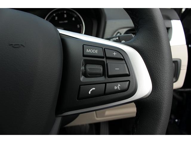 xDrive 18d xライン パノラマガラスサンルーフ オイスターレザー 19インチホイール LEDヘッドライト アクティブクルーズコントロール i-Driveナビゲーション バックカメラ USB/Bluetoothオーディオ 衝突警告ブレーキ(39枚目)