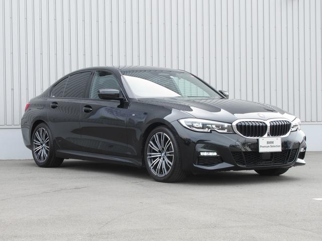 ３シリーズ ３２０ｉ　Ｍスポーツ　認定中古車　１８インチアルミホイル　レーンチェンジワーニング　衝突軽減ブレーキ　車線逸脱システム　追従式アクティブクルーズ　ヘッドアップディスプレイ　ジェスチャーコントロール　ＬＥＤヘッドライト　　純正ＨＤＤナビ　ＥＴＣ内臓ミラー（5枚目）