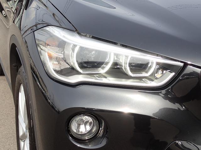 Ｘ１ ｓＤｒｉｖｅ　１８ｉ認定中古車　全国２年保証　１７インチアルミホイル　衝突軽減ブレーキ　車線逸脱システム　ＥＴＣ内臓ミラー　純正ＨＤＤナビ　ＬＥＤヘッドライト　Ｂｌｕｅｔｏｏｔｈ接続　バックカメラ　リアＰＤＣセンサー（8枚目）