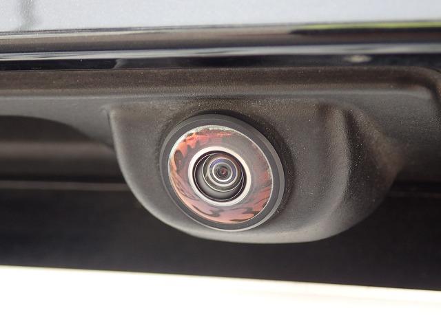 Ｘ１ ｓＤｒｉｖｅ　１８ｉ認定中古車　全国２年保証　１７インチアルミホイル　衝突軽減ブレーキ　車線逸脱システム　ＥＴＣ内臓ミラー　純正ＨＤＤナビ　ＬＥＤヘッドライト　Ｂｌｕｅｔｏｏｔｈ接続　バックカメラ　リアＰＤＣセンサー（12枚目）