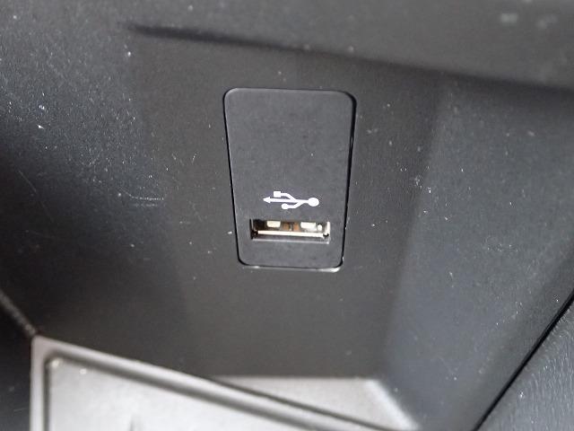 Ｘ１ ｓＤｒｉｖｅ　１８ｉ認定中古車　全国２年保証　１７インチアルミホイル　衝突軽減ブレーキ　車線逸脱システム　ＥＴＣ内臓ミラー　純正ＨＤＤナビ　ＬＥＤヘッドライト　Ｂｌｕｅｔｏｏｔｈ接続　バックカメラ　リアＰＤＣセンサー（46枚目）