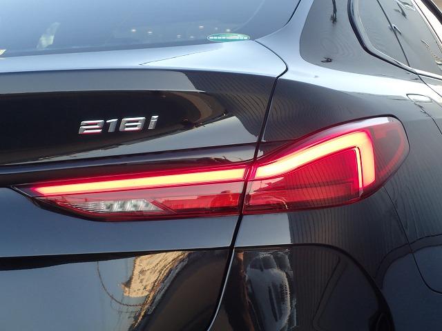 ２シリーズ ２１８ｉグランクーペ　プレイ　ハイラインパッケージ　認定中古車　全国２年保証　ハイラインパッケージ　１８インチアルミホイル　衝突軽減ブレーキブレーキ　車線逸脱システム　追従式クルーズコントロール　レーンチェンジワーニング　ブラックレザーシート（12枚目）