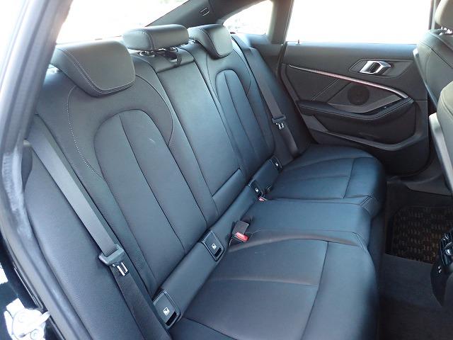 ２シリーズ ２１８ｉグランクーペ　プレイ　ハイラインパッケージ　認定中古車　全国２年保証　ハイラインパッケージ　１８インチアルミホイル　衝突軽減ブレーキブレーキ　車線逸脱システム　追従式クルーズコントロール　レーンチェンジワーニング　ブラックレザーシート（19枚目）