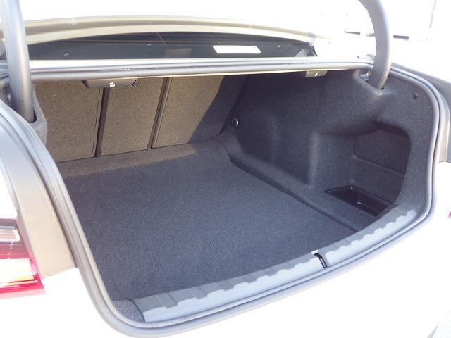 3シリーズ 320d xDriveMスポーツ ファストトラックパッケージ 認定中古車 全国2年保証 19インチアルミホイル 衝突軽減ブレーキ 車線逸脱システム レーンチェンジワーニング 追従式クルーズコントロール Bluetooth接続(15枚目)