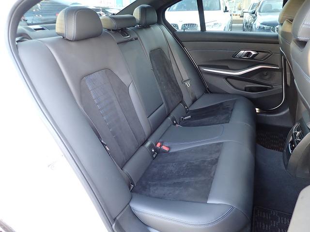 3シリーズ 320d xDriveMスポーツ ファストトラックパッケージ 認定中古車 全国2年保証 19インチアルミホイル 衝突軽減ブレーキ 車線逸脱システム レーンチェンジワーニング 追従式クルーズコントロール Bluetooth接続(23枚目)