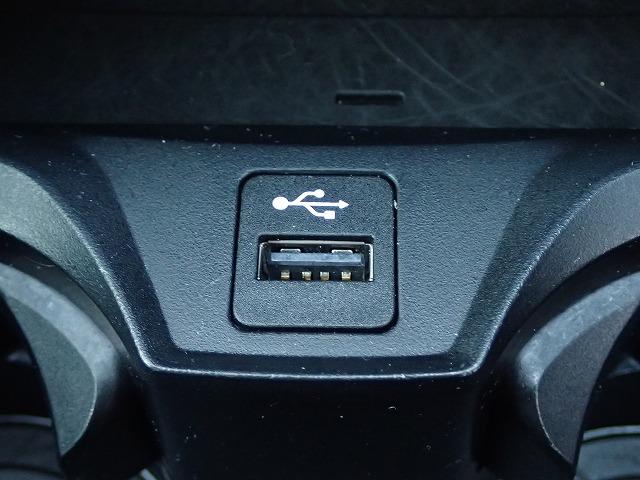 3シリーズ 320d xDriveMスポーツ ファストトラックパッケージ 認定中古車 全国2年保証 19インチアルミホイル 衝突軽減ブレーキ 車線逸脱システム レーンチェンジワーニング 追従式クルーズコントロール Bluetooth接続(33枚目)