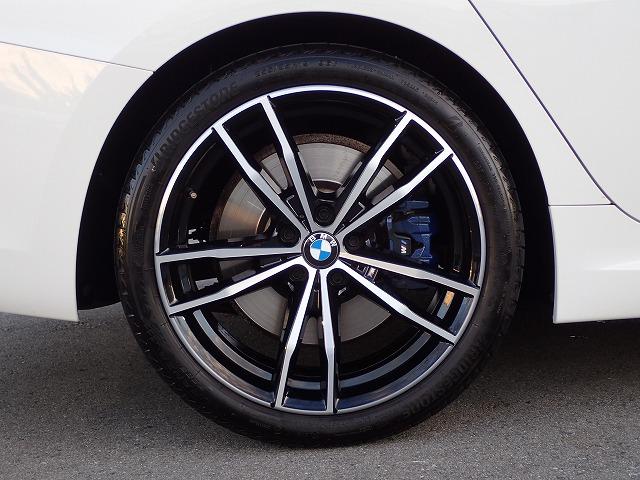 3シリーズ 320d xDriveMスポーツ ファストトラックパッケージ 認定中古車 全国2年保証 19インチアルミホイル 衝突軽減ブレーキ 車線逸脱システム レーンチェンジワーニング 追従式クルーズコントロール Bluetooth接続(36枚目)