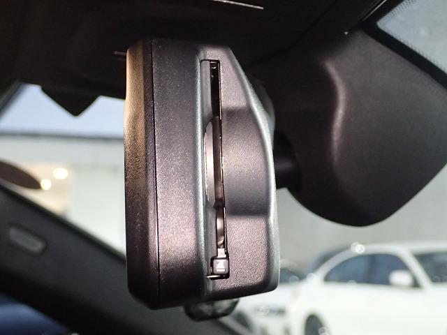 3シリーズ 330e Mスポーツ 認定中古車 全国2年保証 18インチアルミホイル 衝突軽減ブレーキ 車線逸脱システム 追従式クルーズコントロール レーンチェンジワーニング Bluetooth接続 電動トランク 電動シート ブラックレザーシート(26枚目)