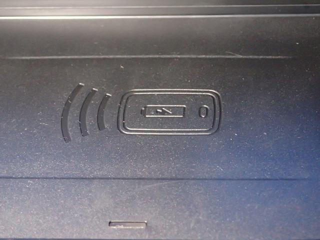 3シリーズ 330e Mスポーツ 認定中古車 全国2年保証 18インチアルミホイル 衝突軽減ブレーキ 車線逸脱システム 追従式クルーズコントロール レーンチェンジワーニング Bluetooth接続 電動トランク 電動シート ブラックレザーシート(31枚目)