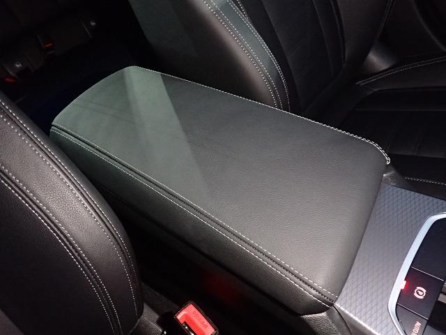 3シリーズ 330e Mスポーツ 認定中古車 全国2年保証 18インチアルミホイル 衝突軽減ブレーキ 車線逸脱システム 追従式クルーズコントロール レーンチェンジワーニング Bluetooth接続 電動トランク 電動シート ブラックレザーシート(33枚目)