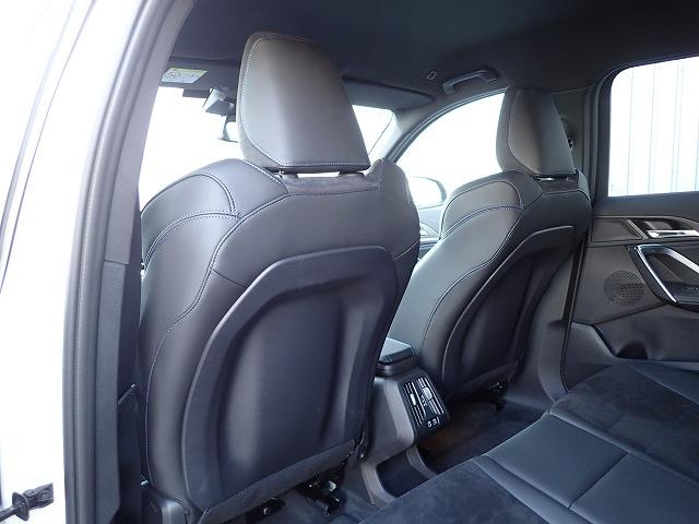 ｉＸ１ ｅＤｒｉｖｅ　２０　Ｍスポーツ　認定中古車　全国２年保証　１８インチアルミホイル　弊社デモカー登録車両　衝突軽減ブレーキ　車線逸脱システム　レーンチェンジワーニング　追従式クルーズコントロール　電動リアゲート　電動シート　Ｂｌｕｅｔｏｏｔｈ接続（13枚目）