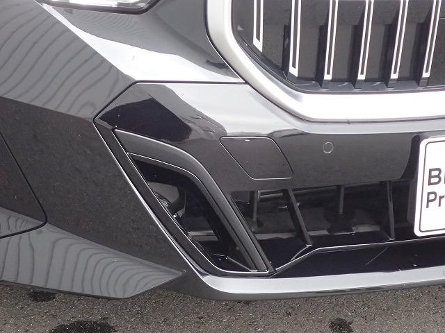 ５シリーズ ５２３ｄ　ｘＤｒｉｖｅツーリング　Ｍスポーツ　認定中古車　全国２年保証　２０インチアルミホイル　衝突軽減ブレーキ　車線逸脱システム　レーンチェンジワーニング　追従式クルーズコントロール　電動シート　ブラックレザーシート　Ｂｌｕｅｔｏｏｔｈ接続（10枚目）