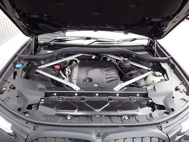 Ｘ７ ｘＤｒｉｖｅ　４０ｄ　Ｍスポーツ　認定中古車　全国２年保証　弊社デモカー登録車両　２２インチアルミホイル　スカイラウンジ　Ｂ＆Ｗサウンドシステム　衝突軽減ブレーキ　車線逸脱システム　レーンチェンジワーニング　追従式クルーズコントロール　ブラウンレザーシート（13枚目）