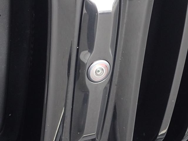 Ｘ３ Ｍ４０ｉ認定中古車　全国２年保証　パノラマガラスサンルーフ　２０インチアルミホイル　サウンドパッケージ　ファストトラックパッケージ　衝突軽減ブレーキ　車線逸脱システム　レーンチェンジワーニング　追従式クルーズコントロール　Ｂｌｕｅｔｏｏｔｈ接続（11枚目）