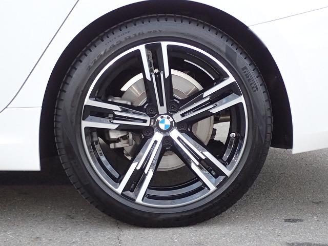 ３シリーズ ３１８ｉ　Ｍスポーツ　１８インチアルミホイル　認定中古車　全国２年保証　衝突軽減ブレーキ　車線逸脱システム　レーンチェンジワーニング　追従式クルーズコントロール　電動リアトランク　ＥＴＣ内臓ミラー　Ｂｌｕｅｔｏｏｔｈ接続（21枚目）