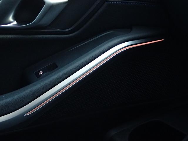 ３シリーズ ３１８ｉ　Ｍスポーツ　１８インチアルミホイル　認定中古車　全国２年保証　衝突軽減ブレーキ　車線逸脱システム　レーンチェンジワーニング　追従式クルーズコントロール　電動リアトランク　ＥＴＣ内臓ミラー　Ｂｌｕｅｔｏｏｔｈ接続（33枚目）