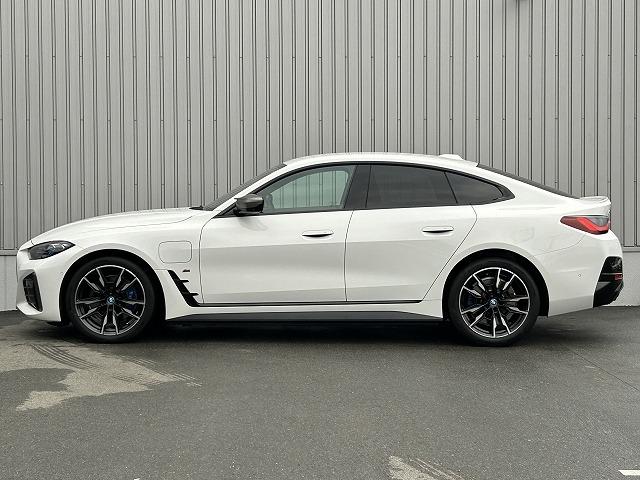 �V���[���[���͂Q�O�Q�P�N�Ƀ��j���[�A���I�[�v�������΂���ł��B�G�߂ɉ������W����A�l�X�ȓW���ԁA�A�N�Z�T���[�����p�ӂ��Ă���܂��B