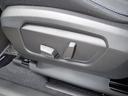 BMW認定中古車は納車前点検にて100項目にわたる個所の点検・整備を行います。BMWが定める交換基準に達した個所は整備のうえ御納車させていただきます。(車両の年式により整備内容が異なります)
