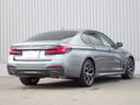 ５シリーズ ５２３ｉ　Ｍスポーツ　認定中古車　全国２年保証　１９インチアルミホイル　ブラックレザーシート　衝突軽減ブレーキ　車線逸脱システム　レーンチェンジワーニング　追従式クルーズコントロール　電動シート　Ｂｌｕｅｔｏｏｔｈ接続（4枚目）