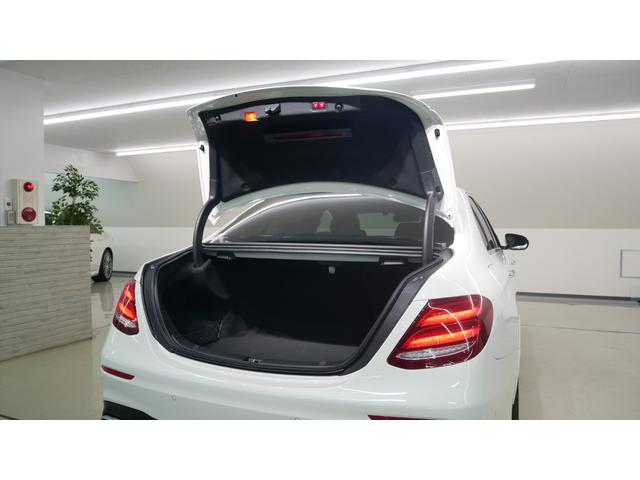 Ｅクラス Ｅ６３　Ｓ　４マチック＋　パークトロニック（クリアランスソナー）　２０インチアルミホイール　４ＷＤ（9枚目）