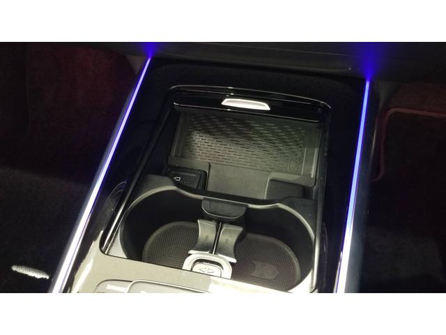 ＧＬＡクラス ＧＬＡ４５　Ｓ　４マチック＋　アドバンスドＰＫＧ　ＡＭＧパフォーマンスＰＫＧ　パノラミックスライディングルーフ　４ＷＤ　ドライブレコーダー　ＥＴＣ　全周囲カメラ　オートクルーズコントロール　レーンアシスト　ナビ　ＴＶ（29枚目）