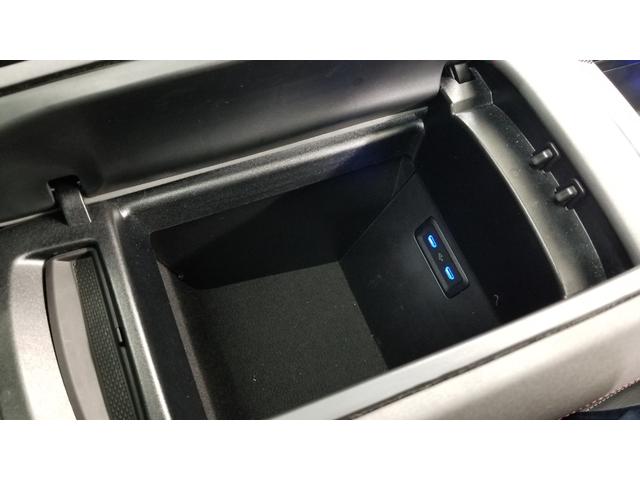 ＥＱＳ ＥＱＳ４５０＋　ＡＭＧラインパッケージ　リアコンフォートｐｋｇ　エクスクルーシブｐｋｇ　ＭＢＵＸリアエンターテインメントシステム　ＥＴＣ　オートクルーズコントロール　衝突被害軽減システム　全周囲カメラ　サンルーフ　シートヒーター＆エアコン（11枚目）