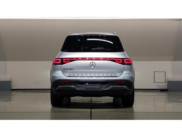 ＥＱＢ ＥＱＢ２５０　ＡＭＧラインパッケージ　ＡＭＧレザーエクスクルーシブｐｋｇ　パノラミックスライディングルーフ　ドライブレコーダー　全周囲カメラ　オートクルーズコントロール　パワーシート　ナビ　ＴＶ　オートライト　シートヒーター　認定中古車（16枚目）