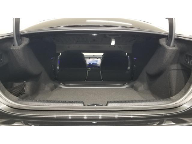 Ｅクラス Ｅ２２０ｄ　アバンギャルド　ＡＭＧラインパッケージ　アドバンスドＰＫＧ　デジタルインテリアＰＫＧ　レザーエクスクルーシブＰＫＧ　パノラミックスライディングルーフ　ドライブレコーダー　オートクルーズコントロール　全周囲カメラ（40枚目）