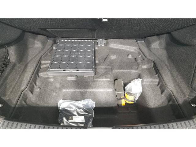 Ｅクラス Ｅ２２０ｄ　アバンギャルド　ＡＭＧラインパッケージ　アドバンスドＰＫＧ　デジタルインテリアＰＫＧ　レザーエクスクルーシブＰＫＧ　パノラミックスライディングルーフ　ドライブレコーダー　オートクルーズコントロール　全周囲カメラ（54枚目）