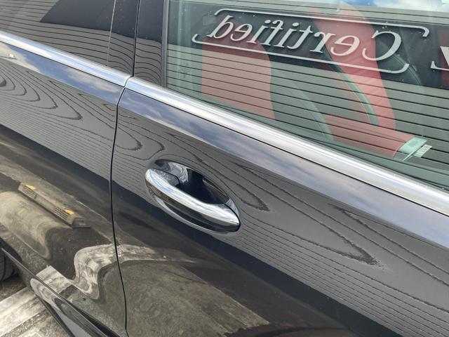 Ｃクラス Ｃ２２０ｄ　ラグジュアリー　春日店展示車　グラファイトグレー（メタリック）　ドライバーズパッケージ（55枚目）