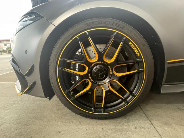 �P�X�C���`�A���~�z�C�[�������B