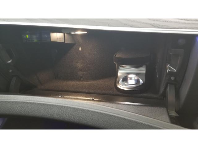 Ｅクラス Ｅ４５０　４マチック　クーペ　スポーツ　エクスクルーシブパッケージ　４ＷＤ　ドライブレコーダー　全周囲カメラ　ナビ　ＴＶ　クリアランスソナー　オートクルーズコントロール　レーンアシスト　衝突被害軽減システム　ＡＴ　サンルーフ　オートライト（11枚目）