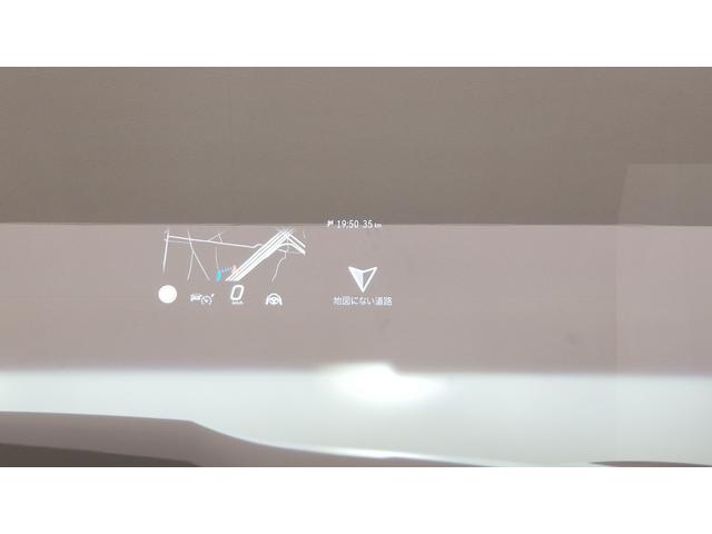 ＧＬＣ ＧＬＣ２２０ｄ　４マチック　ドライバーズパッケージ　（ＭＰ２０２５０２）　ＡＭＧレザーエクスクルーシブパッケージ　ＡＭＧラインパッケージ　パノラミックスライディングルーフ　オブシディアンブラック（メタリック）　元デモカー（30枚目）