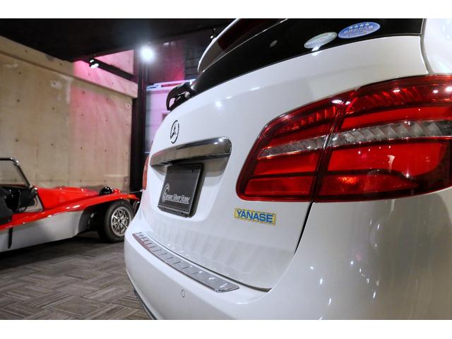 創業４０年以上の実績からなるノウハウと整備技術、各種輸入車に対応した診断機や設備等完備。長年輸入車に携わり熟練したメカニックが細部までの入念な点検整備・消耗部品等交換の上、ご納車させて頂いております！