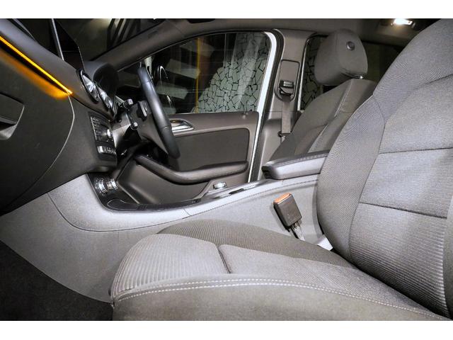 ボディの磨きはもちろん、室内のクリーニングも輸入車専門４５年以上の実績で、高いクオリティを実現しております！ぜひその違いを店頭にてご覧ください（＾．＾）！