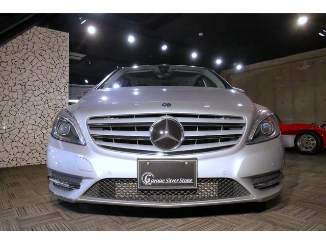 ２０１４ｙ　Ｍｅｒｃｅｄｅｓ‐Ｂｅｎｚ　Ｂ１８０　バリューＰＫＧ　ポーラーシルバー　入庫しました！