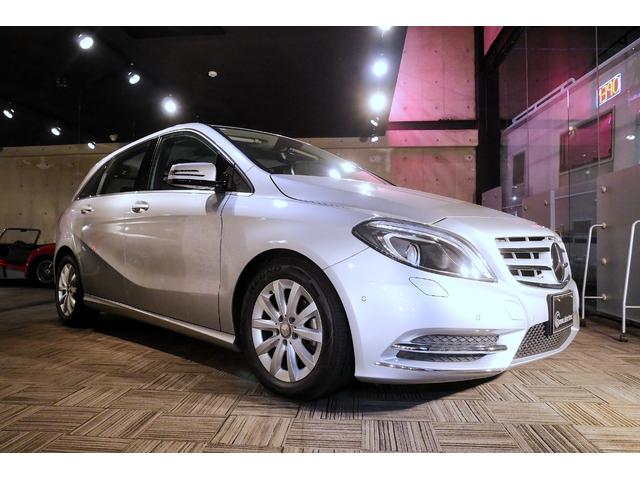 輸入車を専門に創業４５年の実績で、全車１００項目以上の徹底した点検を行っており、ご近所の方はもちろん、ご遠方の方まで大変ご好評頂いております！