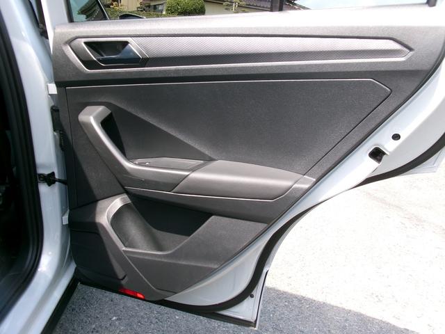 Ｔ－ロック ＴＤＩ　Ｒライン　ワンオーナー　ディーラー整備車両　ディスカバープロナビＴＶ　ブルトゥースオーディオ　カープレイ　前後ドライブレコーダー　前後パークセンサー　衝突軽減ブレーキ　レーンキープアシスト　ブラインドスポット（59枚目）