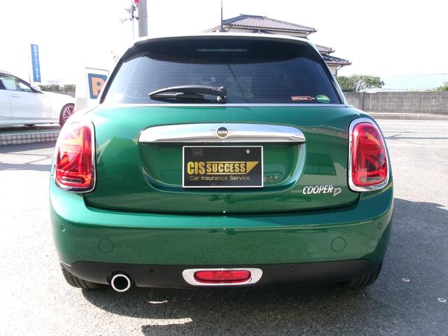 ＭＩＮＩ クーパーＤ　ワンオーナー　クリーンディーゼルターボ　純正ナビオ　ブルトゥースオーディオ　バックカメラ　前後パークセンサー　ＬＥＤライト＆ＦＯＧライト　ユニオンジャックテールライト　前後ドライブレコーダー（8枚目）