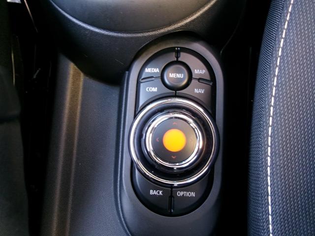 ＭＩＮＩ クーパーＤ　ワンオーナー　クリーンディーゼルターボ　純正ナビオ　ブルトゥースオーディオ　バックカメラ　前後パークセンサー　ＬＥＤライト＆ＦＯＧライト　ユニオンジャックテールライト　前後ドライブレコーダー（39枚目）