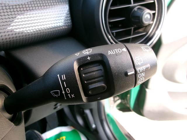 ＭＩＮＩ クーパーＤ　ワンオーナー　クリーンディーゼルターボ　純正ナビオ　ブルトゥースオーディオ　バックカメラ　前後パークセンサー　ＬＥＤライト＆ＦＯＧライト　ユニオンジャックテールライト　前後ドライブレコーダー（40枚目）